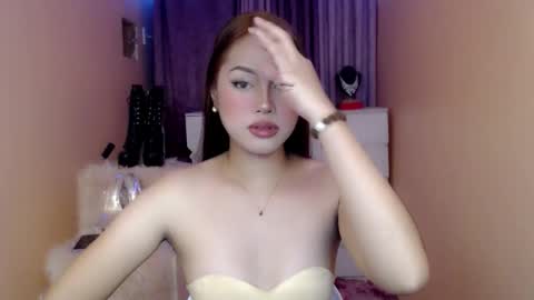 1miracle_tranny online show from March 15, 2026, 5:46 am