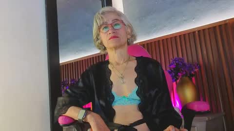 Miss Monserrate online show from April 17, 2026, 1:14 pm