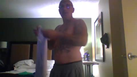 TheShyOne18 online show from September 20, 2025, 2:56 am