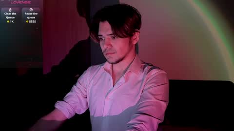 1roberttt online show from May 20, 2026, 9:10 pm