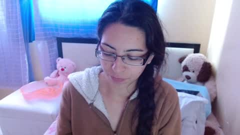 paola online show from December 21, 2024, 6:44 pm