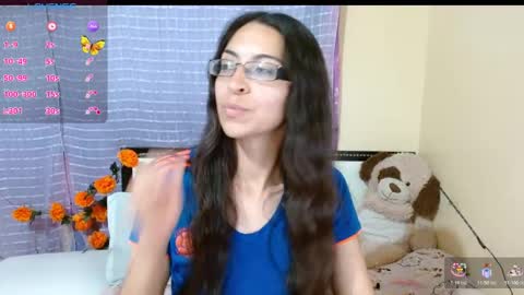 paola online show from November 21, 2025, 11:58 pm