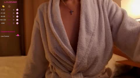 VICTORIA online show from November 18, 2025, 5:34 am