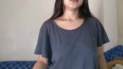 Snapshot of 1smile4u chatting on March 5, 2026, 1:34 am 1smile4u online show from March 5, 2026, 1:34 am