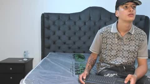 1Threestar online show from September 20, 2025, 12:06 pm