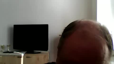 Snapshot of 1vaso chatting on September 17, 2025, 7:32 am 1vaso online show from September 17, 2025, 7:32 am