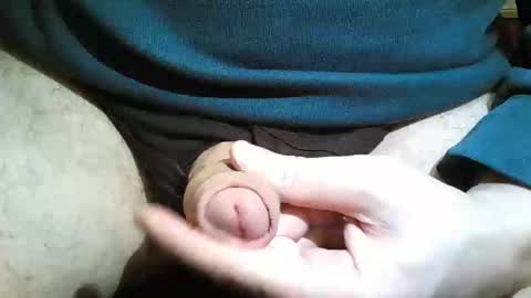 Snapshot of 2001uwuk chatting on January 14, 2026, 10:03 pm 2001uwuk online show from January 14, 2026, 10:03 pm