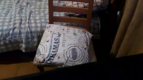 22alberto9 online show from October 1, 2025, 6:58 pm