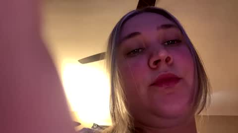 Snapshot of 22thickfatpussy chatting on February 23, 2026, 3:53 pm 22thickfatpussy online show from February 23, 2026, 3:53 pm