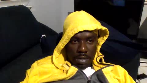 Snapshot of 242doggy242 chatting on February 21, 2025, 7:01 am 420 Bbc online show from February 21, 2025, 7:01 am