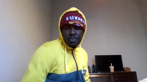 Snapshot of 242doggy242 chatting on February 2, 2026, 5:11 pm 420 Bbc online show from February 2, 2026, 5:11 pm