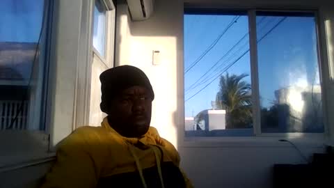 Snapshot of 242doggy242 chatting on February 7, 2026, 12:31 pm 420 Bbc online show from February 7, 2026, 12:31 pm