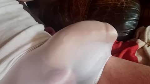 24cockrings online show from April 8, 2026, 7:03 pm