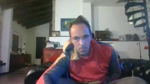 27lv27 online show from October 19, 2025, 10:32 pm