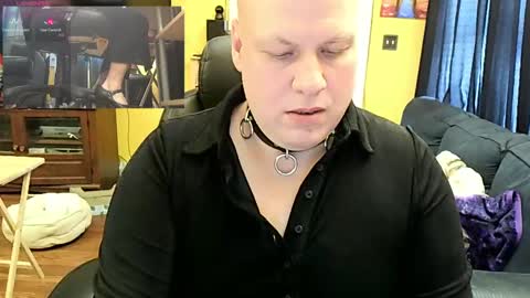 Snapshot of 296512741 chatting on October 6, 2025, 9:12 pm SLRN296512741 online show from October 6, 2025, 9:12 pm