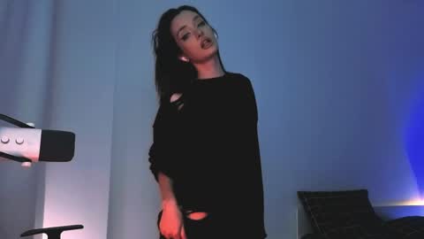 Sasha weekend from 14 to 27 November online show from March 25, 2026, 1:11 am