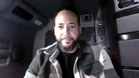 2chulo7 online show from April 9, 2026, 6:19 am