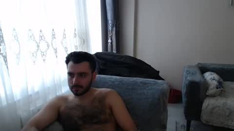 Snapshot of 2handsomeman chatting on May 3, 2026, 5:13 am Berk online show from May 3, 2026, 5:13 am