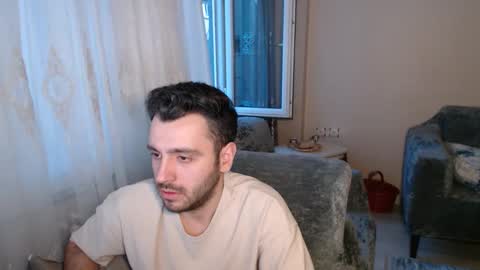 Snapshot of 2handsomeman chatting on May 16, 2026, 12:18 am Berk online show from May 16, 2026, 12:18 am