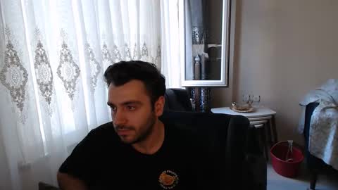 Snapshot of 2handsomeman chatting on May 27, 2026, 3:25 am Berk online show from May 27, 2026, 3:25 am