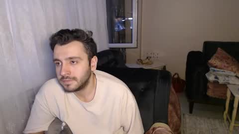 Snapshot of 2handsomeman chatting on May 31, 2026, 5:42 pm Berk online show from May 31, 2026, 5:42 pm