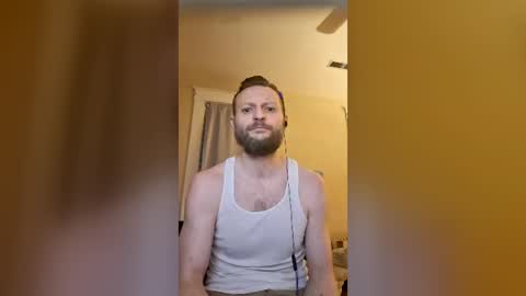 2sweetty online show from June 12, 2026, 9:19 am