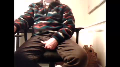 4uguys online show from February 17, 2025, 5:04 am