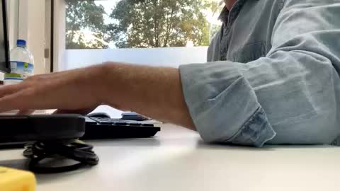 555tony555 online show from April 1, 2026, 2:56 am