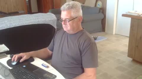 Snapshot of 55mnc chatting on October 21, 2025, 6:08 pm Joe online show from October 21, 2025, 6:08 pm