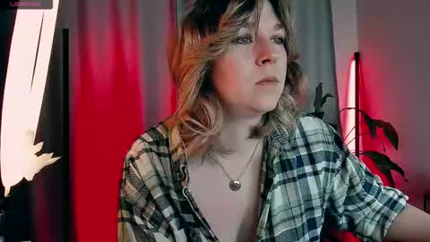 Snapshot of 5_in_one chatting on February 18, 2026, 4:19 am Sunshine online show from February 18, 2026, 4:19 am