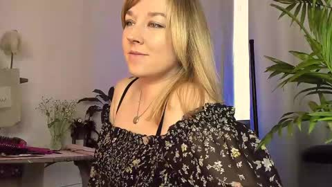 Sunshine online show from April 12, 2026, 7:02 am