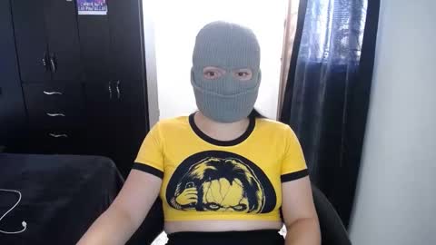 Snapshot of 666maskgirl chatting on December 5, 2024, 4:23 pm SHANNON online show from December 5, 2024, 4:23 pm