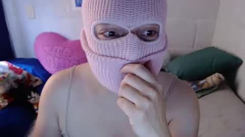 Snapshot of 666maskgirl chatting on January 3, 2025, 3:55 pm SHANNON online show from January 3, 2025, 3:55 pm