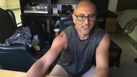 Snapshot of 66sexytime99 chatting on March 5, 2026, 10:06 pm daddy vegas for single women and couples here online show from March 5, 2026, 10:06 pm