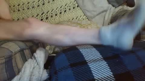 Snapshot of 69sextoyboy69 chatting on December 29, 2024, 5:42 am 69sextoyboy69 online show from December 29, 2024, 5:42 am