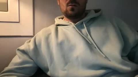 Snapshot of 6tu chatting on April 7, 2026, 8:09 pm 6tu online show from April 7, 2026, 8:09 pm