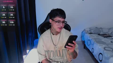 Stefan online show from October 12, 2025, 7:35 pm