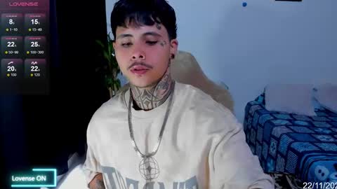 Stefan online show from November 22, 2025, 8:19 pm