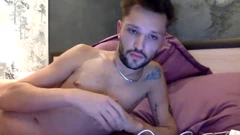 Snapshot of 777kriss chatting on October 4, 2025, 7:34 pm Kriss online show from October 4, 2025, 7:34 pm