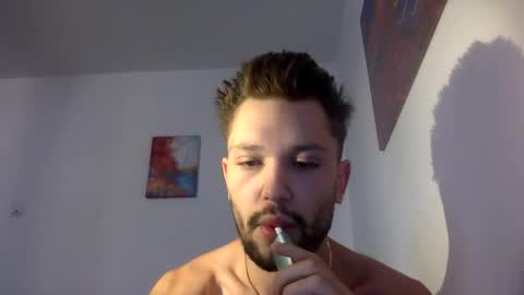 Snapshot of 777kriss chatting on October 9, 2025, 8:45 am Kriss online show from October 9, 2025, 8:45 am