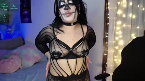 Scarlett online show from October 18, 2025, 4:59 am