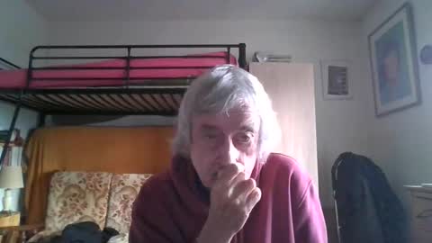 78kiss online show from November 19, 2025, 3:01 pm