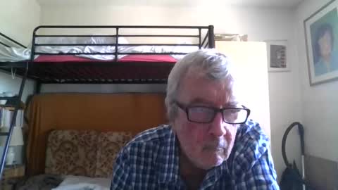 78kiss online show from May 27, 2026, 8:55 am