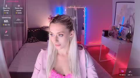 Loren Wood online show from September 11, 2025, 3:01 pm