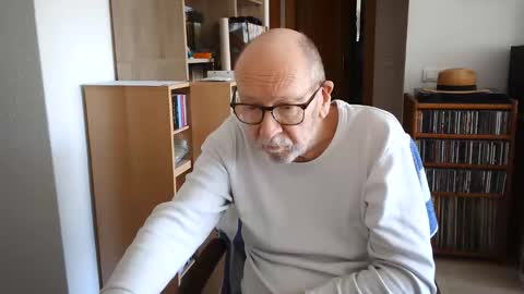  Papi  online show from February 14, 2026, 11:07 am