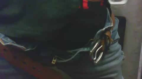 Snapshot of 805riccinus chatting on December 21, 2025, 6:42 am 805riccinus online show from December 21, 2025, 6:42 am