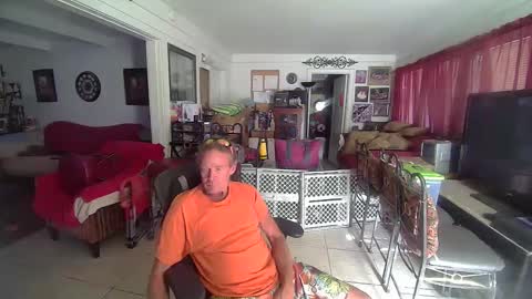 86406stud online show from September 20, 2025, 11:39 pm