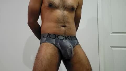 Snapshot of 8inch_desi chatting on March 31, 2026, 12:23 am 8inch_desi online show from March 31, 2026, 12:23 am