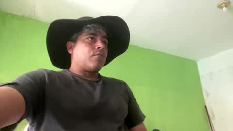 9vinhocamshow online show from September 25, 2025, 11:14 am