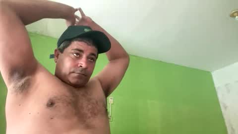 9vinhocamshow online show from January 5, 2026, 5:27 pm